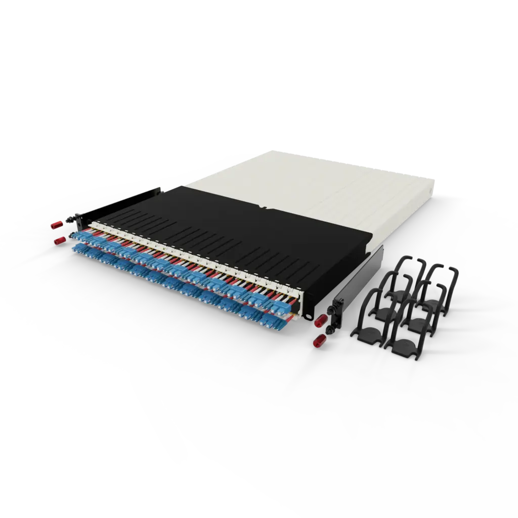 patchbox.one / 30RU / Fiber Optic cable management system with 24 retractable cables